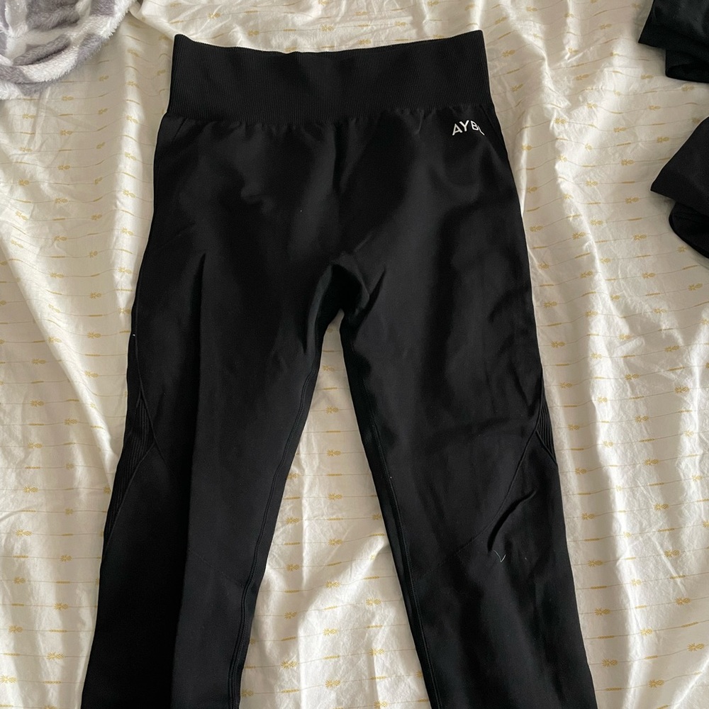 Aybl leggings